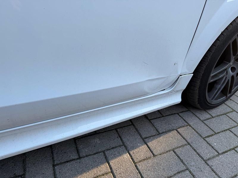 Gebraucht Audi TT 160 PS (117 kW) 2012 Weiß Coupé