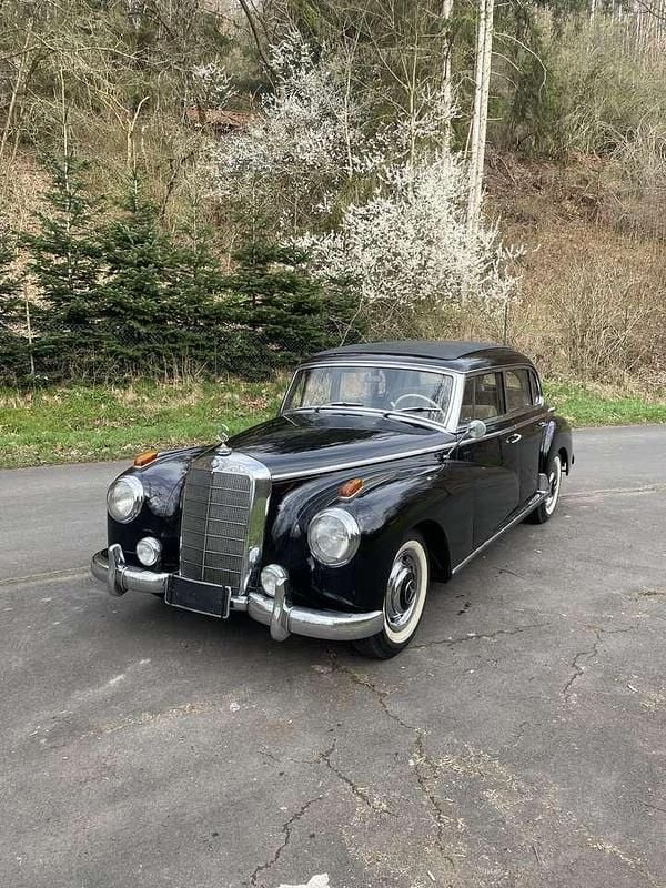 Schwarz Gebraucht 1955 Mercedes 300 Limousine | 58.800 € - Bild 1/4