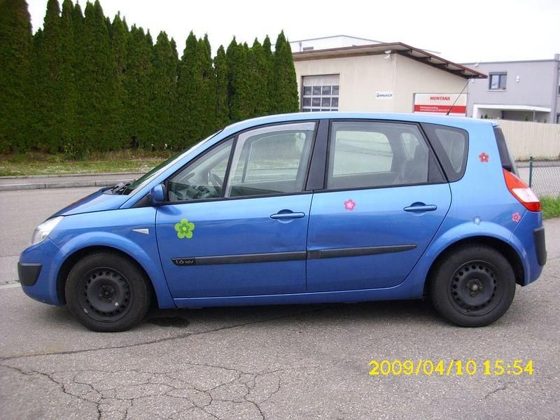 Gebraucht Renault Scénic II 111 PS (81 kW) 2004 Blau Van / Kleinbus