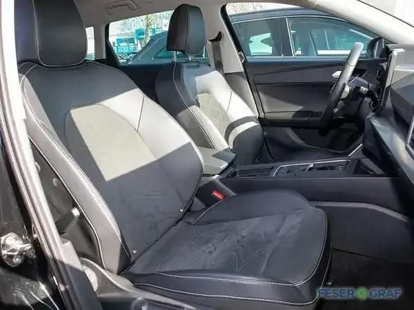 Gebraucht Seat Leon 150 PS (110 kW) 2022 Midnight schwarz metallic Kombi