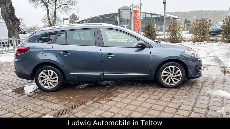 Gebraucht Renault Mégane GrandTour LIMITED 110 PS (80 kW) 2016 Grau Kombi