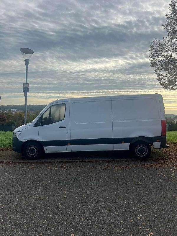 Weiß Gebraucht 2021 Mercedes Sprinter Van | 18.999 € (Fairer Preis) - Bild 1/4