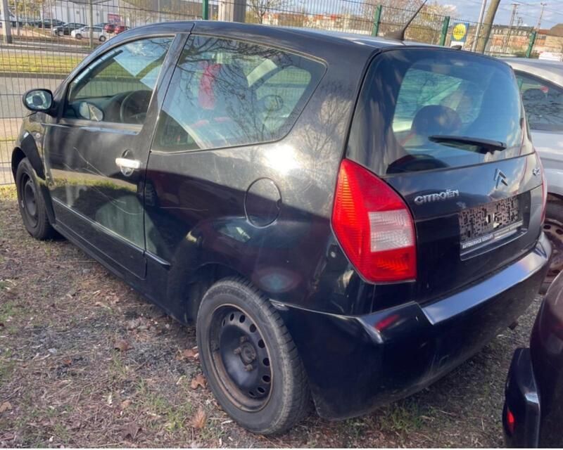 Gebraucht Citroën C2 Comfort 73 PS (53 kW) 2008 Schwarz Kleinwagen