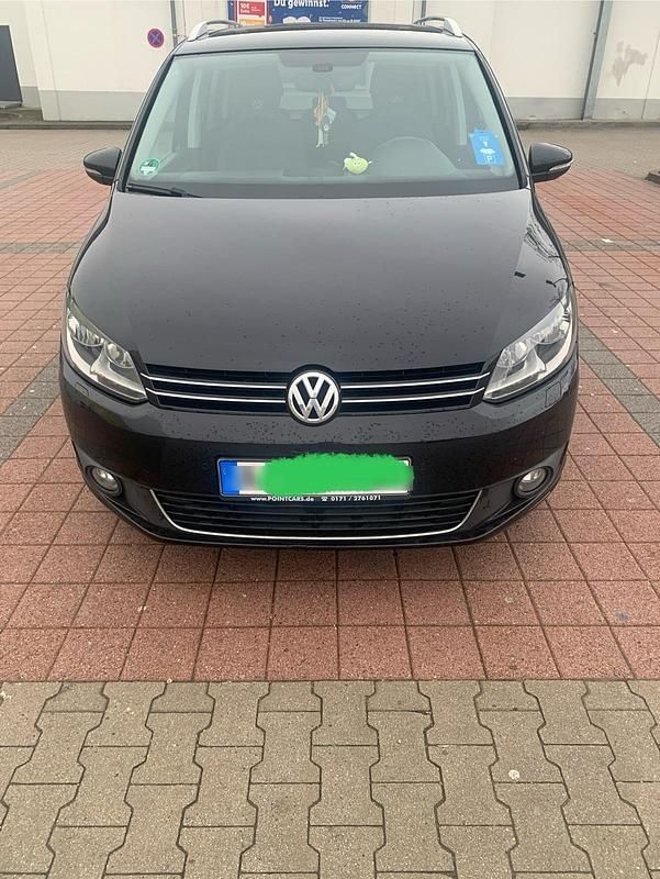 Gebraucht VW Touran 140 PS (102 kW) 2012 Schwarz Van / Kleinbus