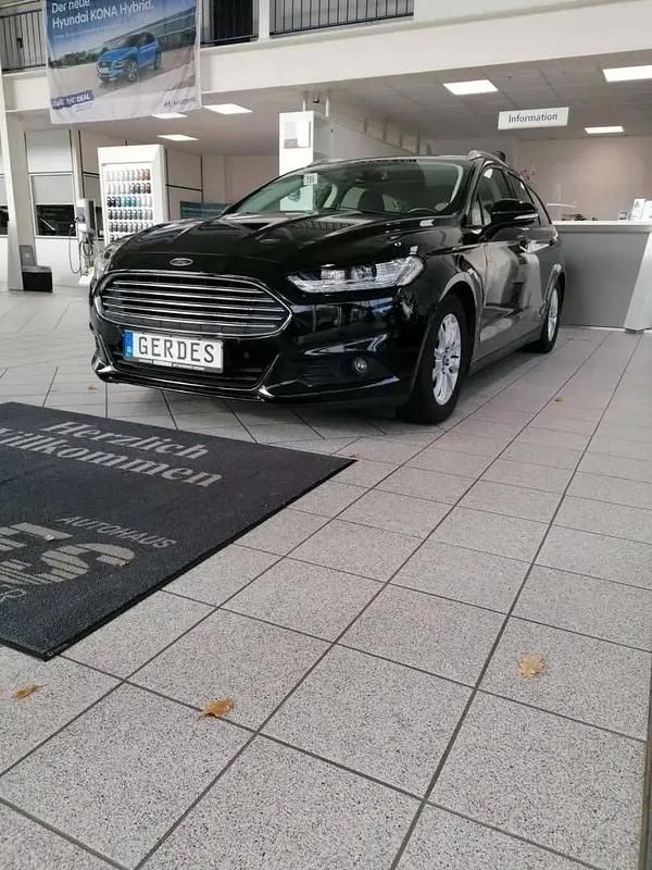 Schwarz (metallic) Gebraucht 2018 Ford Mondeo Business Edition Kombi | 16.950 € (Etwas zu teuer) - Bild 1/4