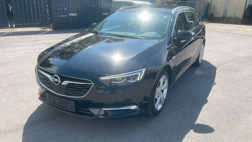 Gebraucht Opel Insignia 170 PS (125 kW) 2017 Schwarz Limousine