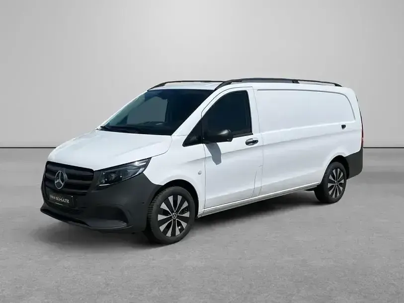 Gebraucht Mercedes Vito 190 PS (139 kW) 2024 Weiß Van
