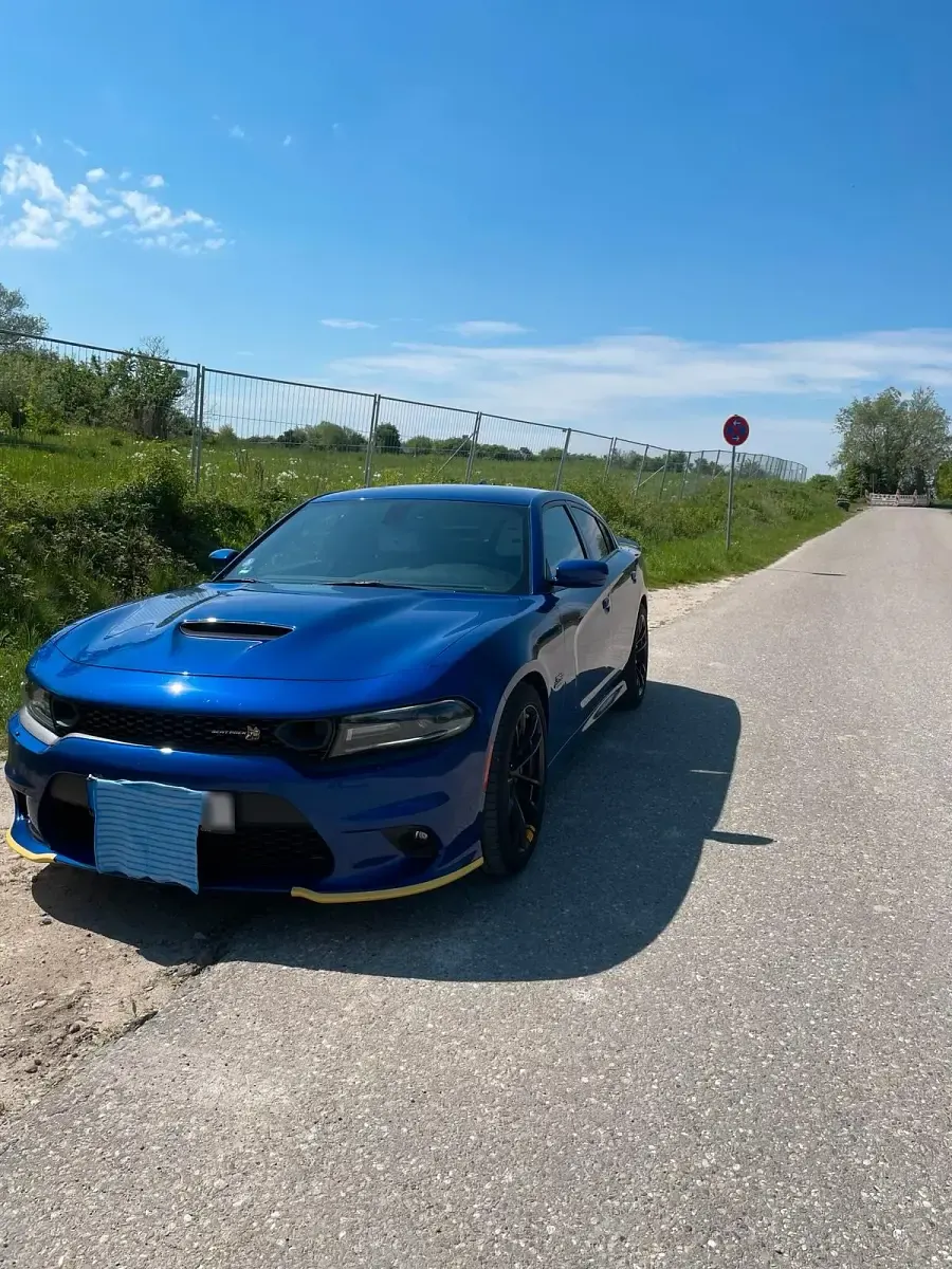 Gebraucht Dodge Charger 492 PS (361 kW) 2021 Blau Limousine