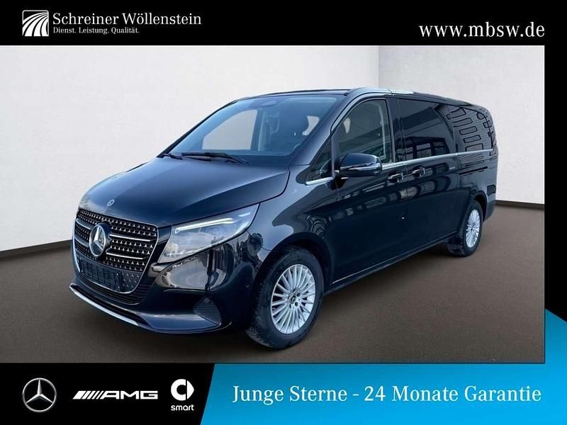 Gebraucht Mercedes V300 Avantgarde 237 PS (174 kW) 2024 Obsidianschwarz Van / Kleinbus