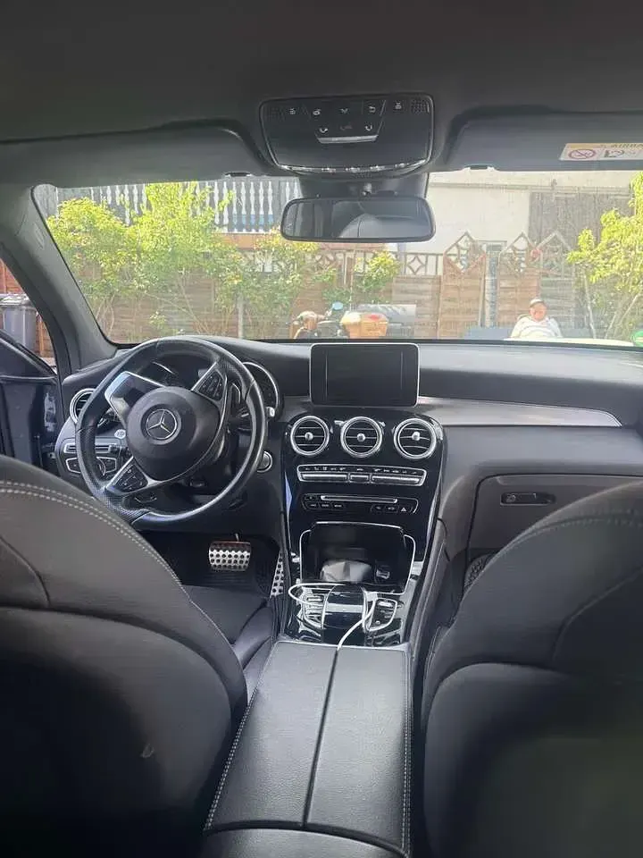 Gebraucht Mercedes GLC250 211 PS (155 kW) 2018 SUV