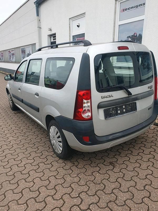 Gebraucht Dacia Logan 87 PS (63 kW) 2008 Kombi