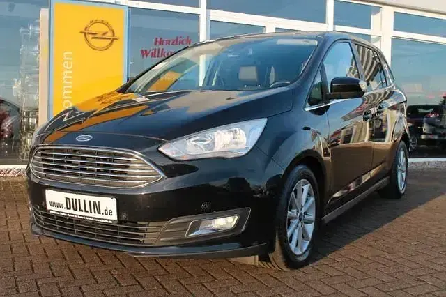 Używany Ford Grand C-Max Titanium 120 KM (88 kW) 2015 Czarny Minivan