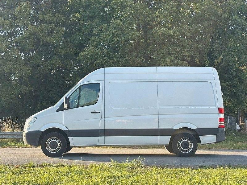 Weiß Gebraucht 2011 Mercedes Sprinter Van | 7.900 € (Guter Preis) - Bild 1/4
