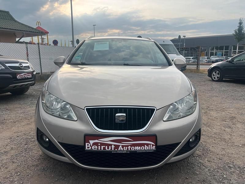 Gelb Gebraucht 2010 Seat Ibiza ST Kombi | 3.499 € (Fairer Preis) - Bild 1/4