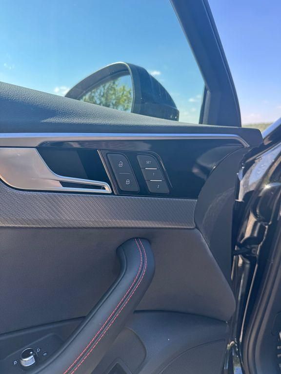 Gebraucht Audi RS4 Competition 450 PS (330 kW) 2024 Schwarz Kombi