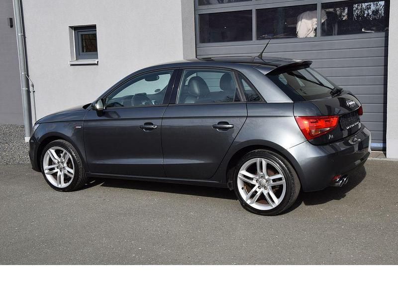 Gebraucht Audi A1 S-Line 122 PS (89 kW) 2014 Grau Kleinwagen