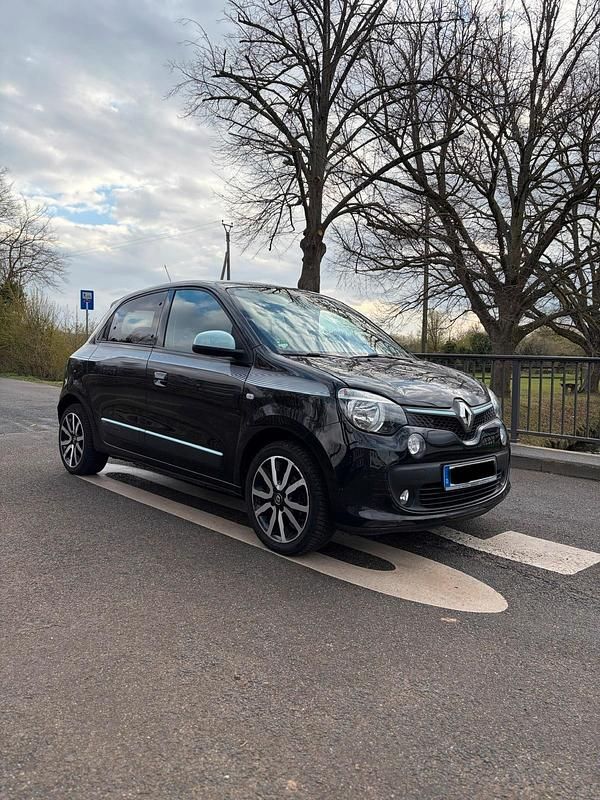 Usado Renault Twingo 71 HP (52 kW) 2019 Preto Citadino