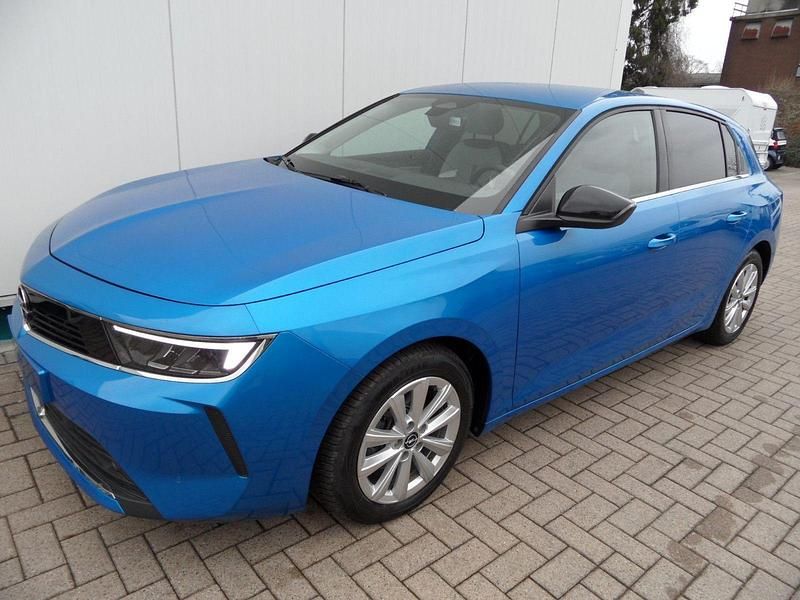 Gebraucht Opel Astra Elegance 131 PS (96 kW) 2023 Blau metallic