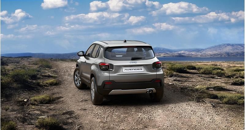 Neu Jeep Avenger Altitude 101 PS (74 kW) 2025 Grau SUV