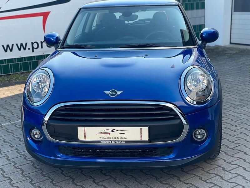 Gebraucht Mini ONE 102 PS (75 kW) 2021 Starlight blue metallic Kleinwagen