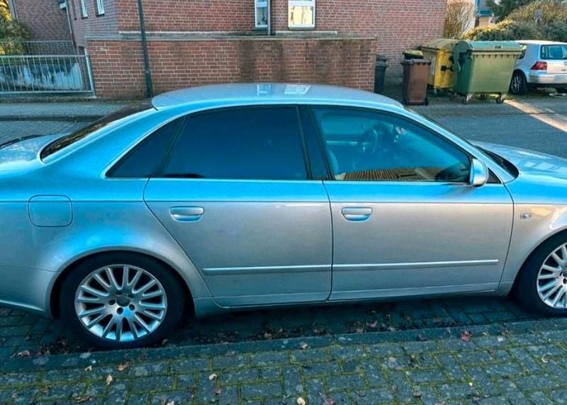 Second-hand Audi A4 200 CP (147 kW) 2007 Argintiu Berlinǎ