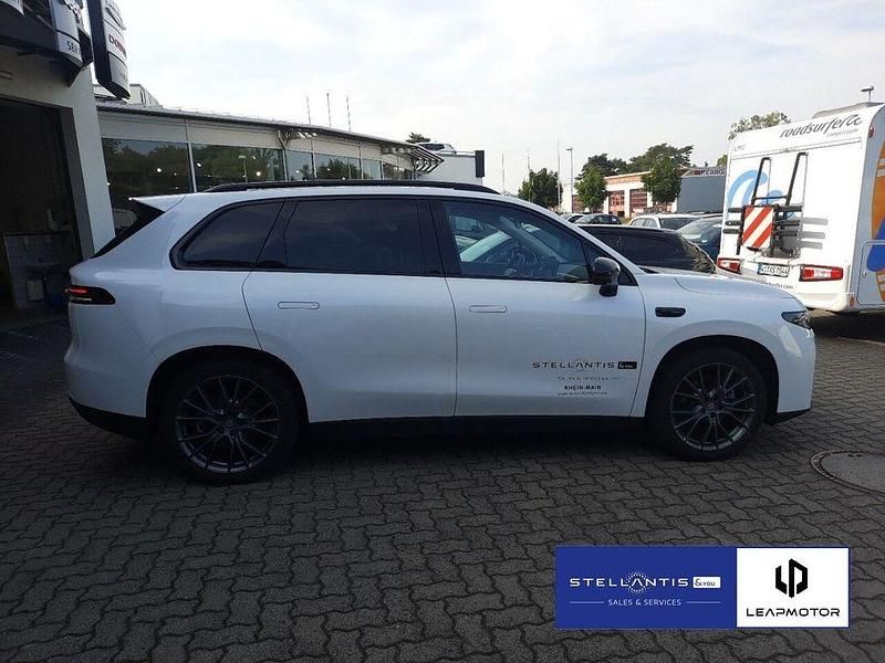 Gebraucht Leapmotor C10 160 kW (218 PS) 2024 Weiß SUV