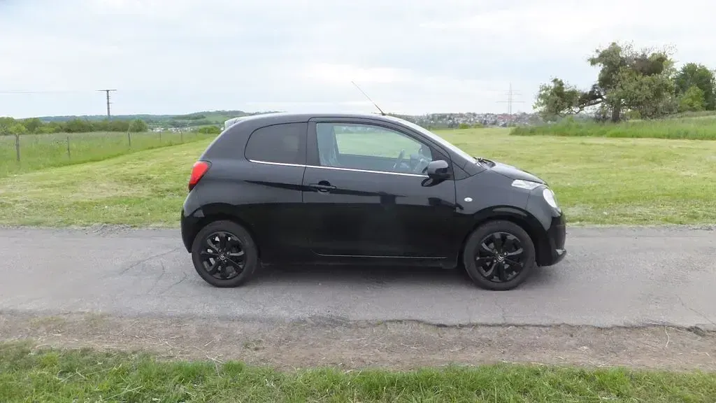 Gebraucht Citroën C1 PureTech 82 PS (60 kW) 2016 Schwarz Kleinwagen