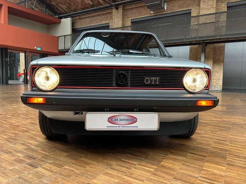 Gebraucht VW Golf I GTI 110 PS (80 kW) 1980 Diamantsilbermetallic Kleinwagen