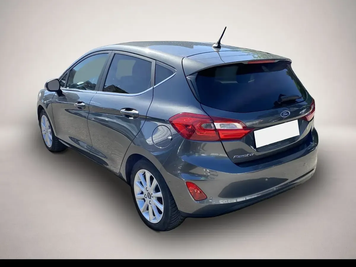 Gebraucht Ford Fiesta Titanium 86 PS (63 kW) 2019 Grau Kleinwagen