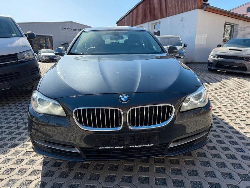 Gebraucht BMW 520 Performance 184 PS (135 kW) 2014 Grau Kombi