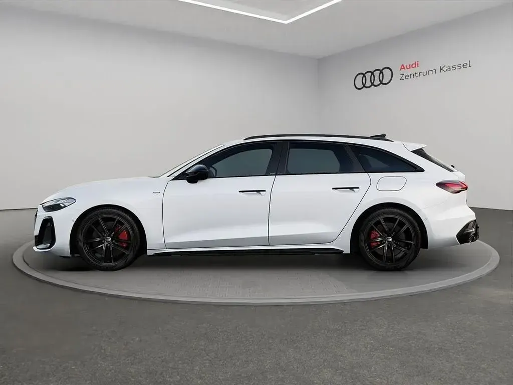 Neu Audi A5 S-Line 367 PS (269 kW) 2025 Gletscherweiß metallic Kombi