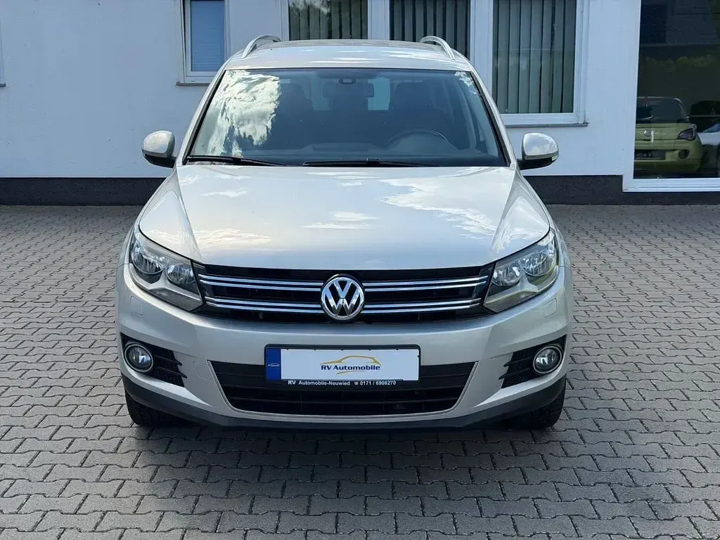 Gebraucht VW Tiguan Sportline 150 PS (110 kW) 2015 Gold SUV