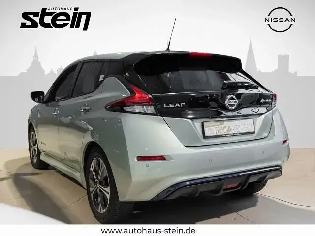 Gebraucht Nissan Leaf N-Connecta 110 kW (150 PS) 2019 Weiss Kleinwagen