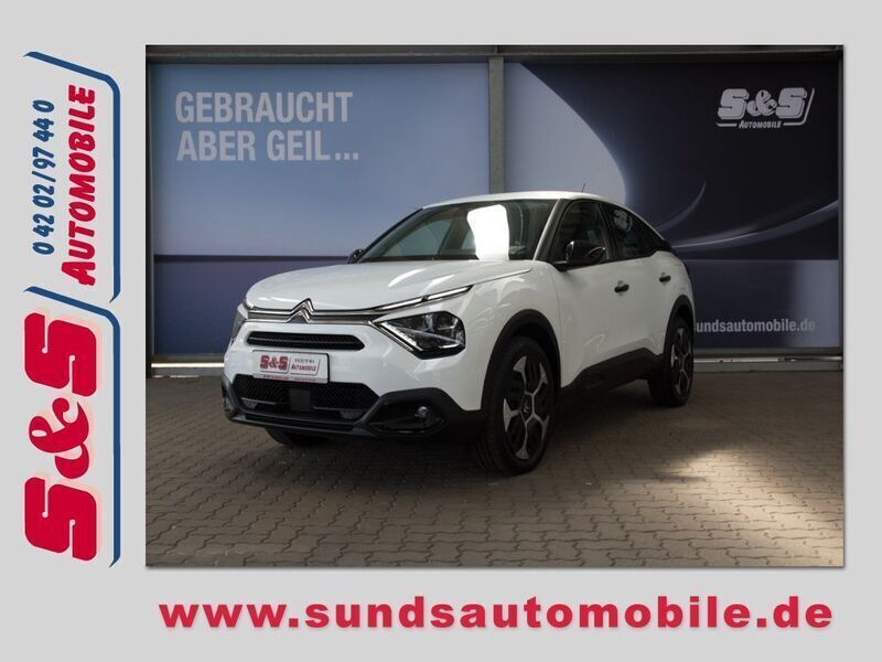 Weiß Gebraucht 2023 Citroën C4 Feel Limousine | 17.990 € (Guter Preis) - Bild 1/4