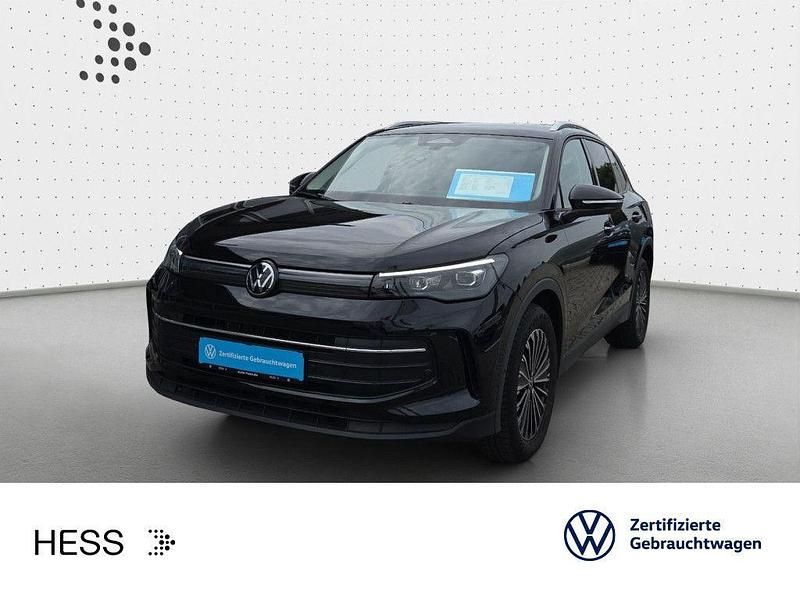 Deep black perleffekt Gebraucht 2024 VW Tiguan Life SUV | 36.499 € (Fairer Preis) - Bild 1/3