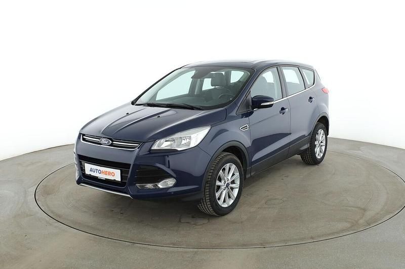 Gebraucht Ford Kuga Titanium 150 PS (110 kW) 2016 Blau SUV
