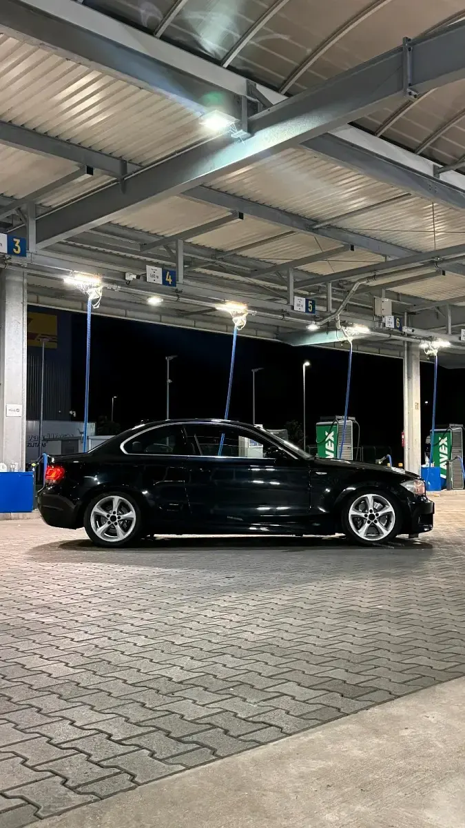 Gebraucht BMW 123 Coupé M Sport 204 PS (150 kW) 2007 Schwarz Coupé