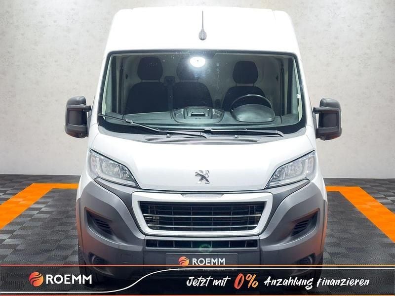 Gebraucht Peugeot Boxer 140 PS (102 kW) 2022 Weiß Van
