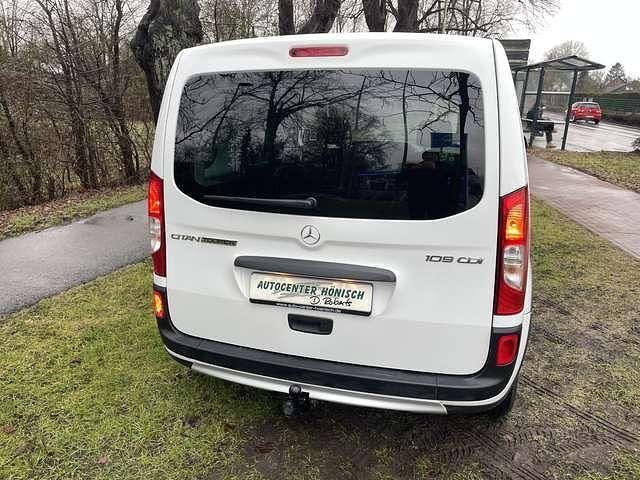 Gebraucht Mercedes Citan 109 90 PS (66 kW) 2019 Arktikweiss Van / Kleinbus