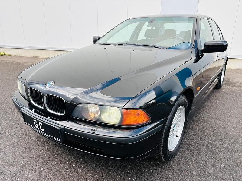 Gebraucht BMW 520 Shadowline 150 PS (110 kW) 2000 Schwarz Limousine
