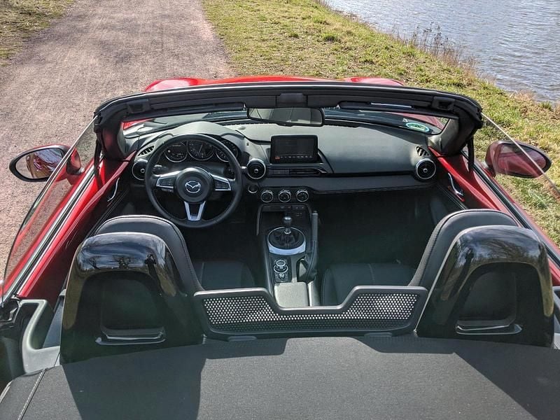 Gebraucht Mazda MX5 Selection 131 PS (96 kW) 2021 Rot Cabrio