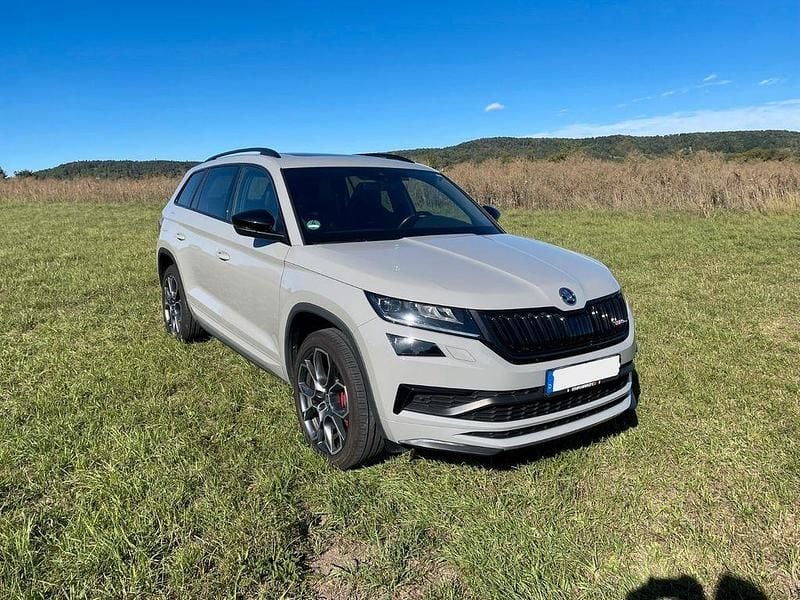Grau Gebraucht 2019 Skoda Kodiaq RS SUV | 33.400 € (Fairer Preis) - Bild 1/4