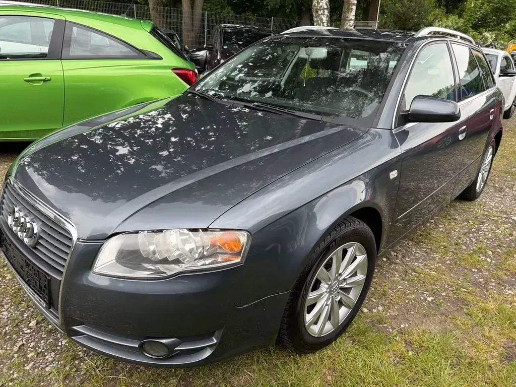 Gebraucht Audi A4 131 PS (96 kW) 2006 Grau Kombi