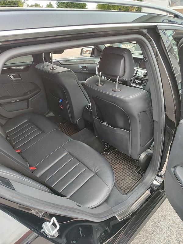 Gebraucht Mercedes E250 204 PS (150 kW) 2014 Schwarz Kombi
