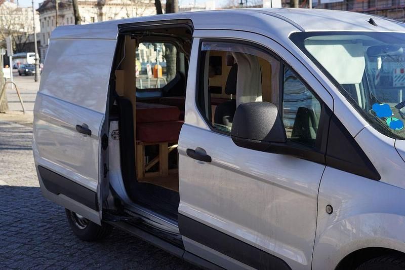 Gebraucht Ford Transit Connect 75 PS (55 kW) 2014 Silber Van / Kleinbus