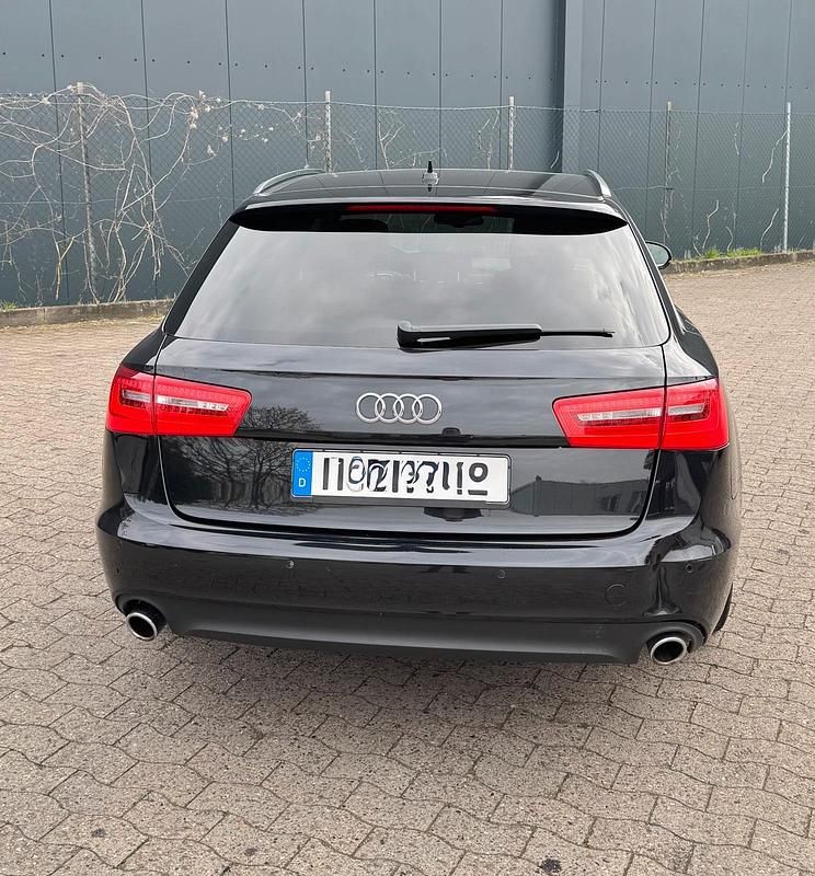 Gebraucht Audi A6 204 PS (150 kW) 2013 Schwarz Kombi