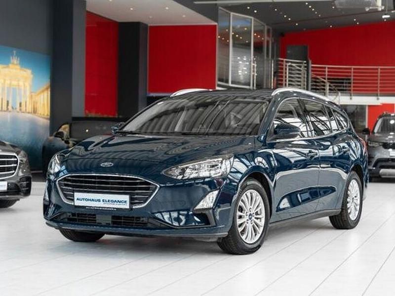 Blau Gebraucht 2020 Ford Focus Titanium Kombi | 16.480 € (Guter Preis) - Bild 1/4