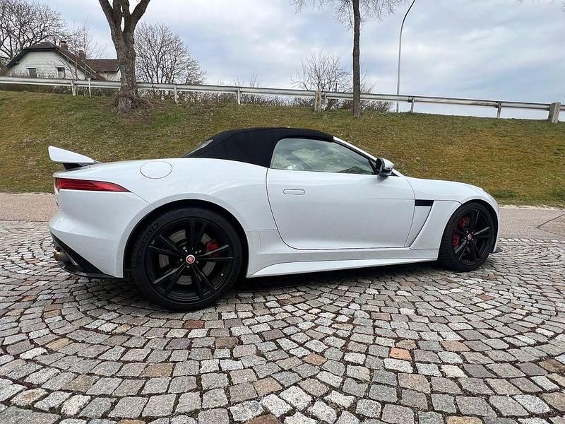Gebraucht Jaguar F-Type SVR 575 PS (422 kW) 2016 Weiß Cabrio