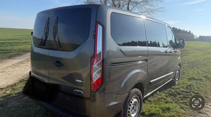 Gebraucht Ford Transit Custom 177 PS (130 kW) 2021 Grau Van / Kleinbus
