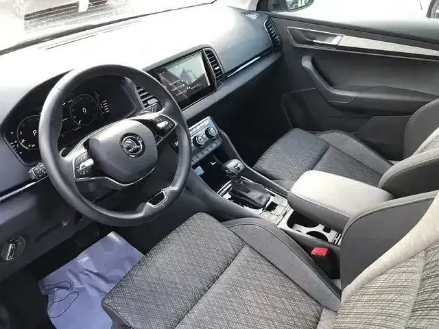 Gebraucht Skoda Karoq Style 150 PS (110 kW) 2023 Grau SUV